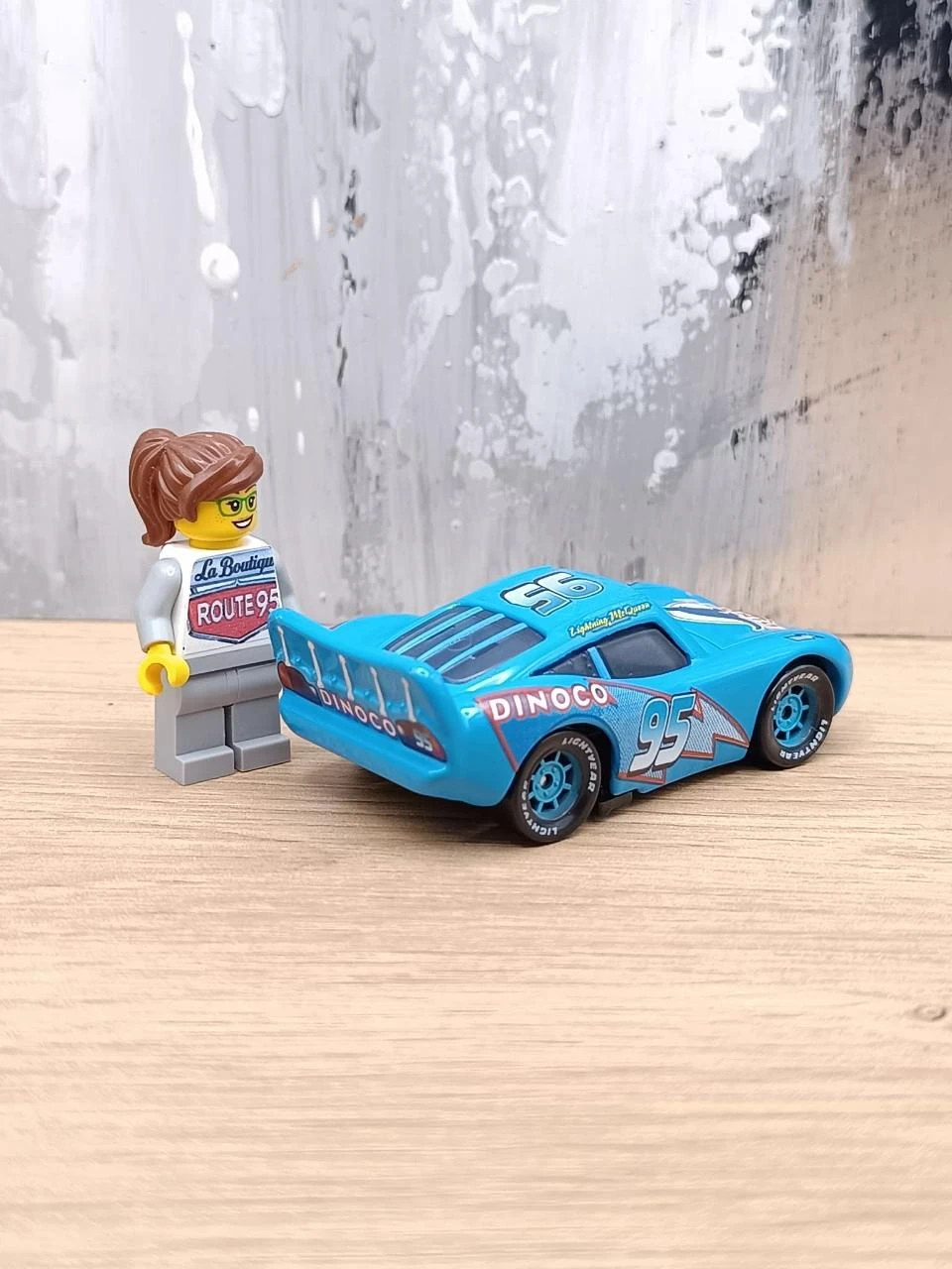 Coche Cars Flash McQueen - Juguete nuevo (CBS01) – photo 2